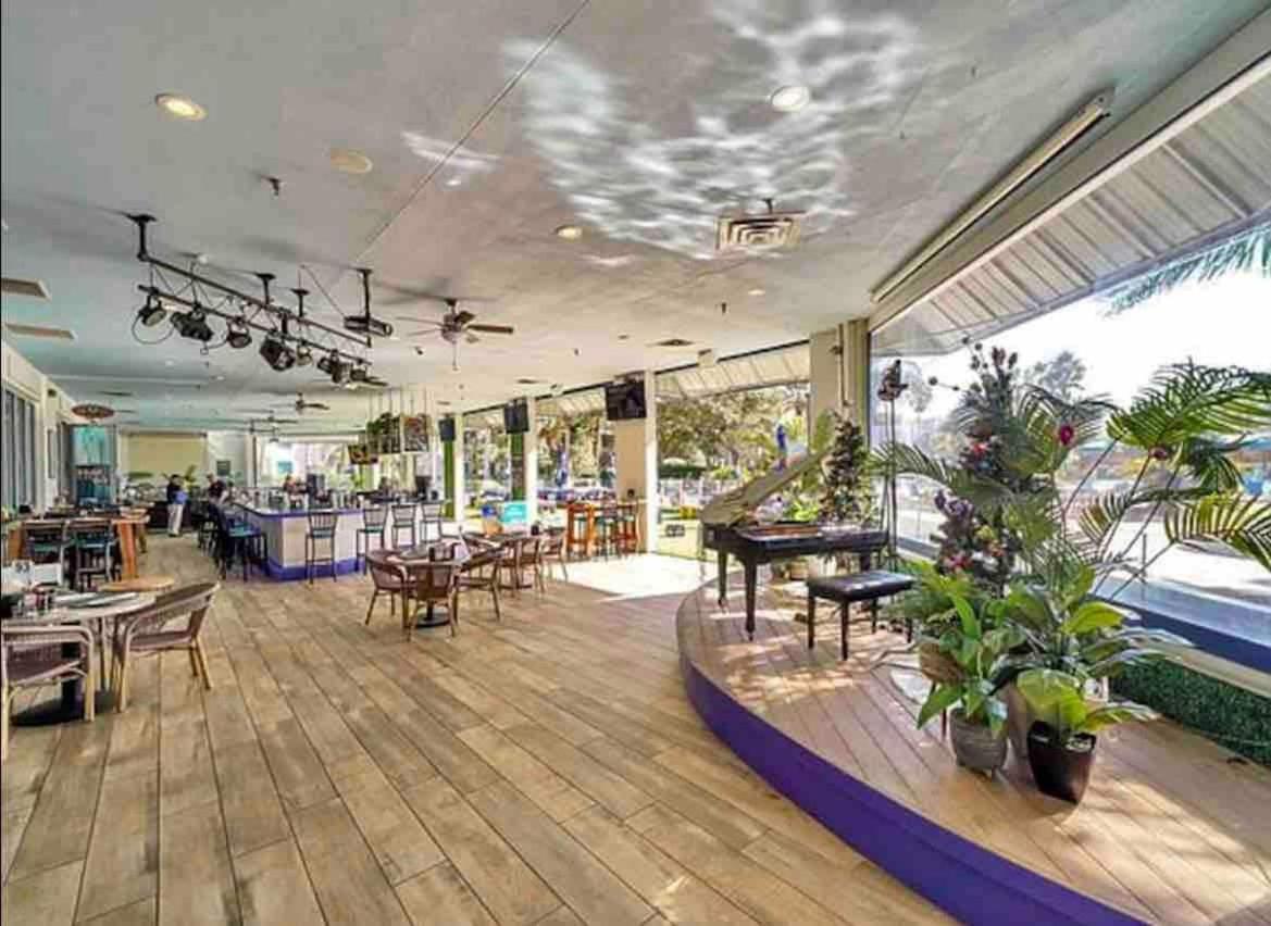 5 Star Resort 6Th Fl 2Br 2 Bath King Suite Shuttle Pools Family Destin Exteriör bild